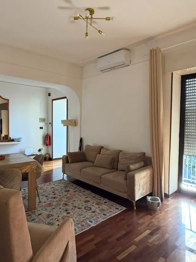 BookNoFees: Elegants dzīvoklis pie jūras ar balkonu – Castellammare Di Stabia