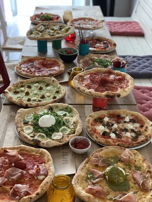 BookNoFees: Restorāns – Momo Pizza Gourmet – Vienna – Momo Pizza Gourmet, foto 1