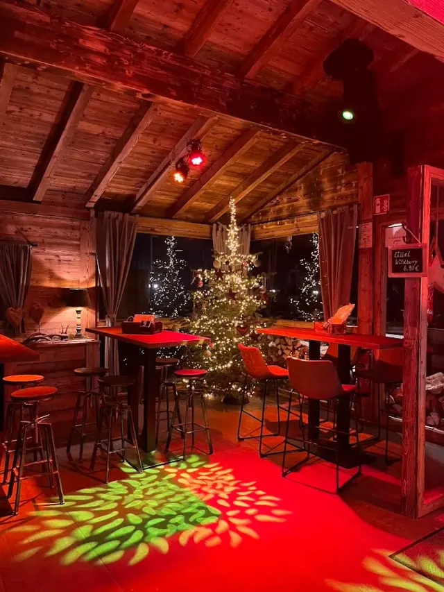 BookNoFees: Restorāns – Nordhang Jause – Winterberg – Ziemeļnogāzes uzkoda, foto 2