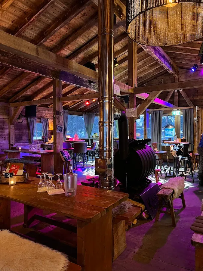 BookNoFees: Restorāns – Nordhang Jause – Winterberg – Ziemeļnogāzes uzkoda, foto 1