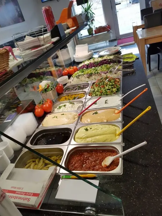 BookNoFees: Restorāns – Alladin Grill – Balve – Alladin Grill, foto 3