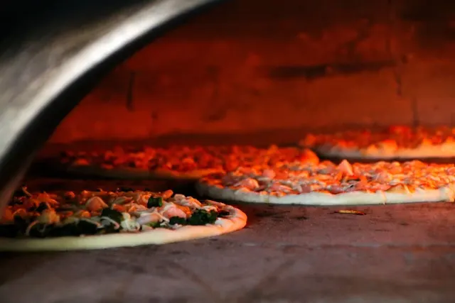 BookNoFees: Restorāns – Pizzeria Rustica – Wickede – Pizzeria Rustica, foto 3