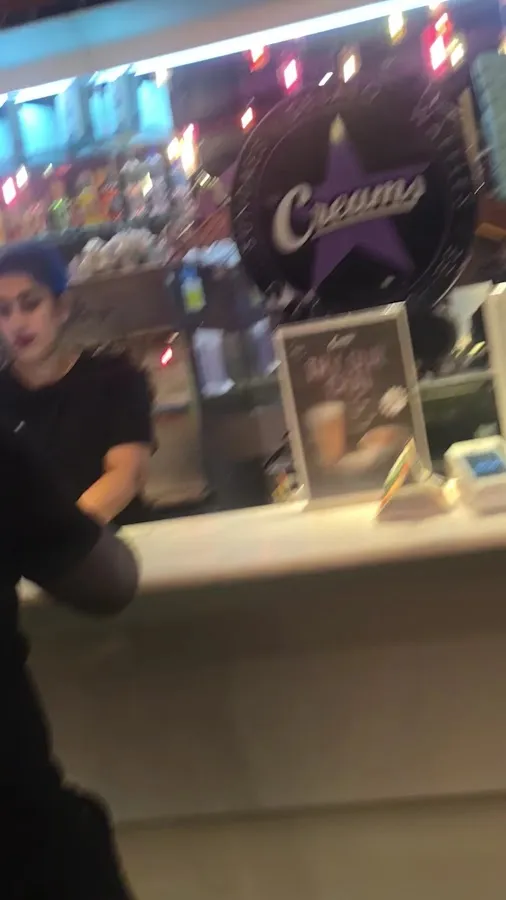 BookNoFees: Saldējums – Creams – London – Krēmi, foto 2