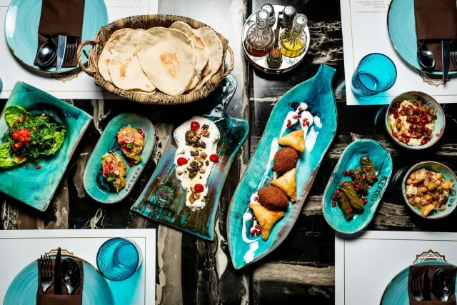 BookNoFees: Restorāns – Byblos – Budapest – Biblos, foto 3
