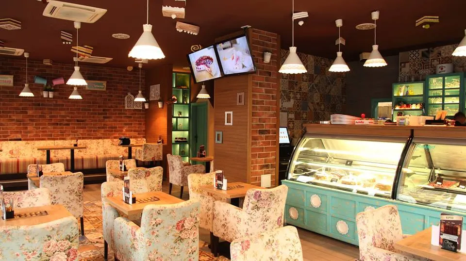 BookNoFees: Kafejnīca – Choco cafe Sopot – Zagreb – „Choco cafe“ Sopotā, foto 1