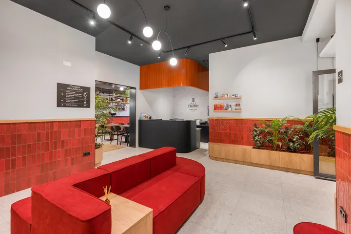 BookNoFees: Restorāns – Custom House – Budapest – Muitas nams, foto 1