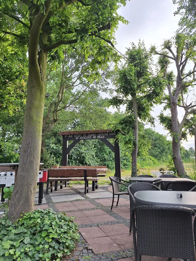BookNoFees: Restorāns – Uelder Bahnhof – Anröchte – Uelder Bahnhof, foto 1