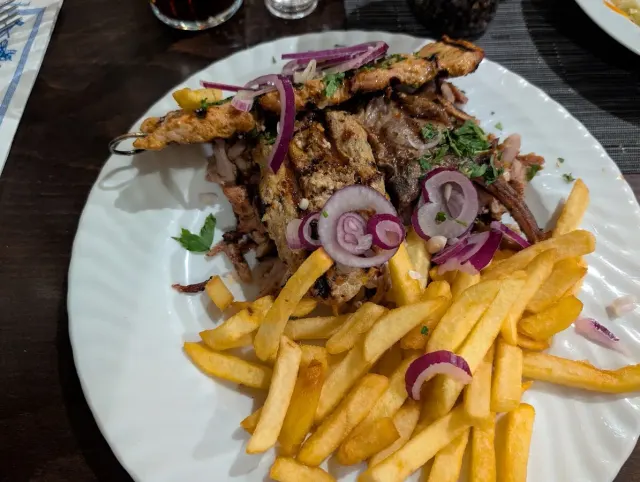 BookNoFees: Restorāns – Irodion Griechisches Restaurant – Lünen – Grieķu restorāns „Irodion“, foto 3