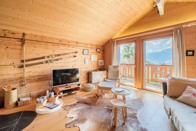 BookNoFees: Chalet Rouge Cœur – vēsturiska kalnu māja ar skatu uz Dents du Midi – Fenalet-Sur-Bex