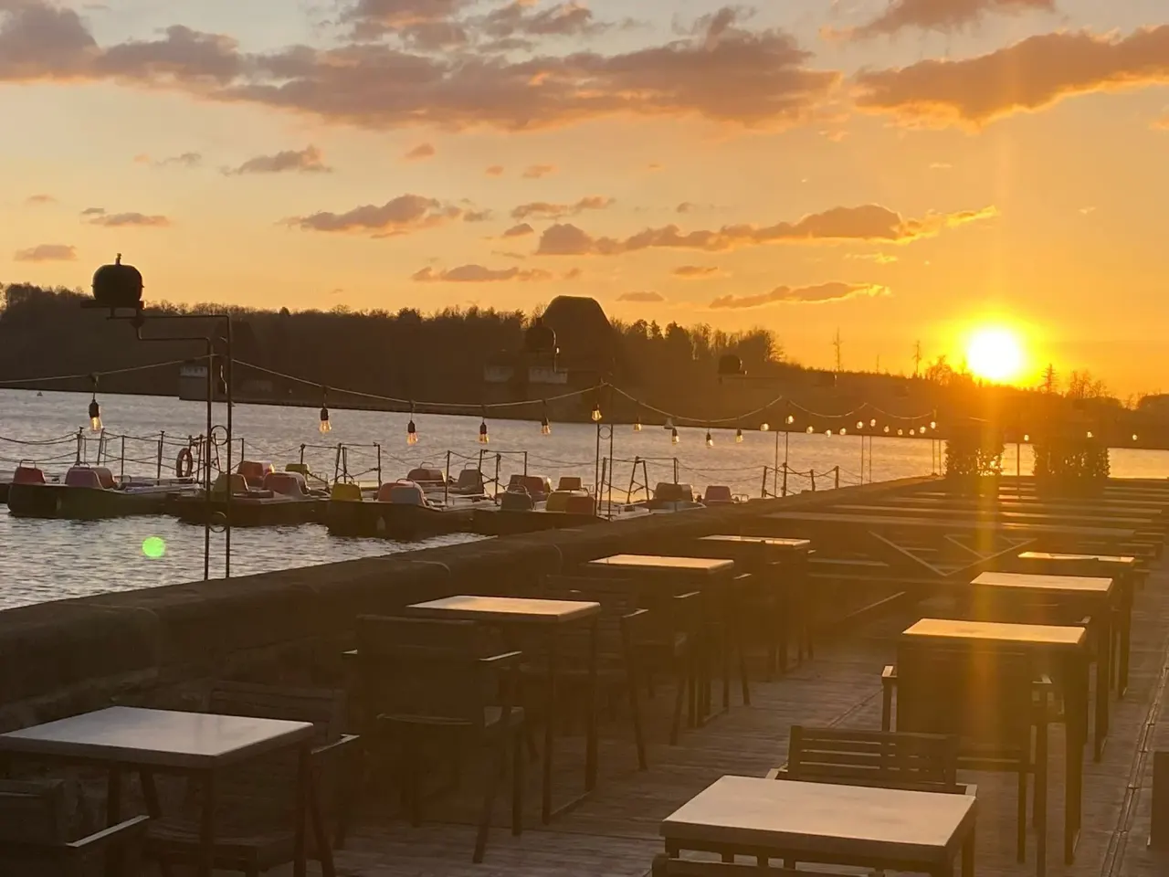 BookNoFees: Restorāns – MahlAnderz am Möhnesee – Möhnesee-Günne – MahlAnderz pie Möhnesee ezera, foto 1