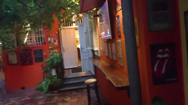 BookNoFees: Kafejnīca – Bre Cafe – Belgrade – Īsa kafija, foto 3