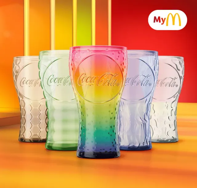 BookNoFees: Uzkodu bārs – McDonald's – Vienna – „McDonald's“, foto 2