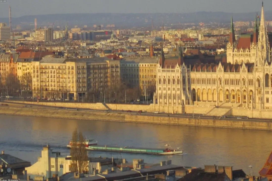 BookNoFees: Kafejnīca – Cookie Beacon – Budapest – Sīkdatņu marķieris, foto 1