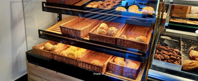 BookNoFees: Maiznīca – Hölscher Bäckerei – Datteln – Hölscher Bäckerei, foto 3