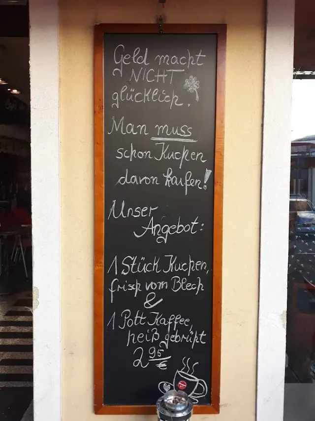 BookNoFees: Restorāns – KLAPP1910 Bäckerei am Marktplatz – Wickede – KLAPP1910 Maizes ceptuve pie tirgus laukuma, foto 2
