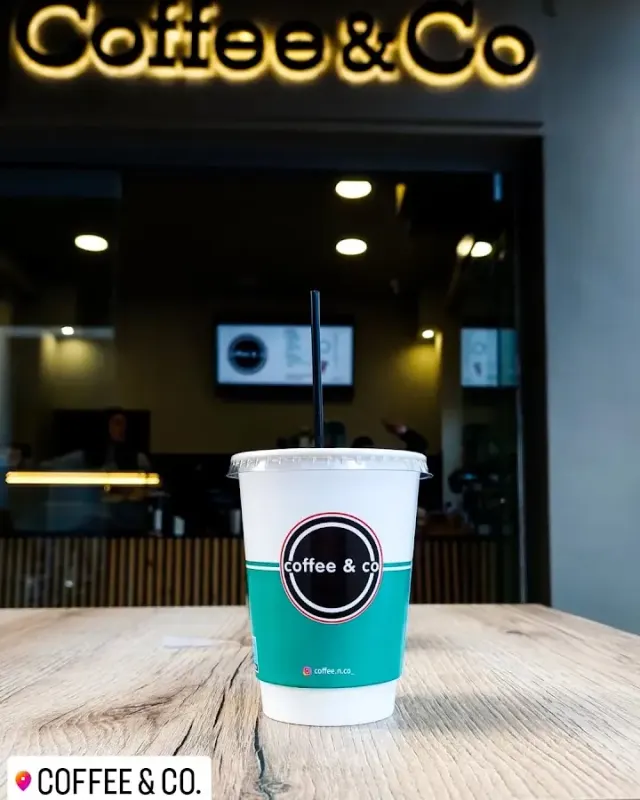 BookNoFees: Kafejnīca – Coffee & Co. – Athens – „Coffee & Co.“, foto 2