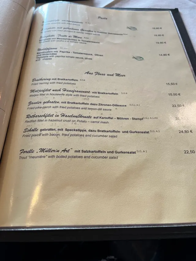 BookNoFees: Restorāns – Bergers Bootshaus – Berlin – Bergers laivu angārs, foto 3