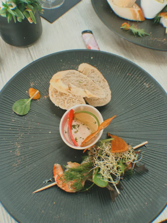 BookNoFees: Restorāns – Treibgut – Sundern-Langscheid, foto 2