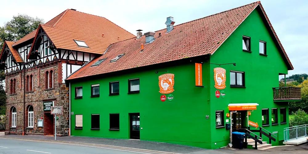BookNoFees: Restorāns – Friedchens Gasthof – Warstein-Niederbergheim – Friedchena viesnīca, foto 1