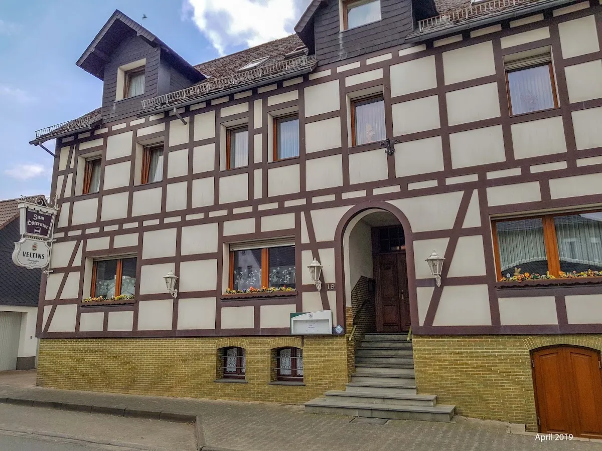 BookNoFees: Restorāns – Gasthof Zum Österntor – Medebach – Viesnīca „Zum Österntor“, foto 1