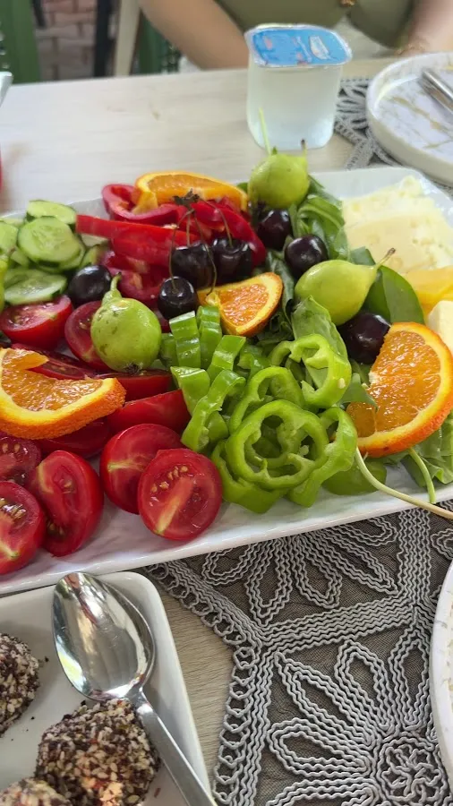 BookNoFees: Restorāns – Doğa Cafe Restaurant - Alev Hanım'ın Mutfağı – Istanbul – „Doğa Cafe Restaurant“ – Alevas kundzes virtuve, foto 3