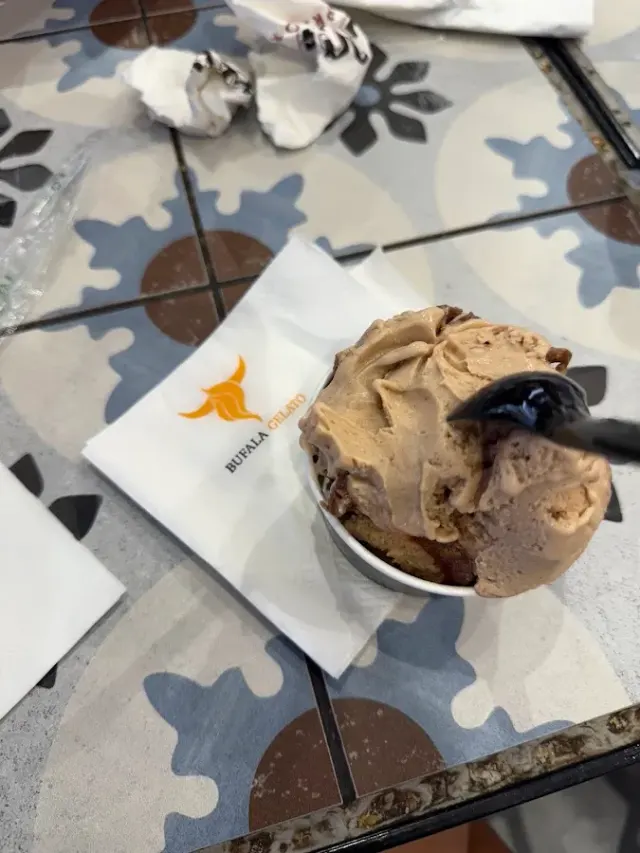 BookNoFees: Saldējums – Bufala Gelato – Athens – „Bufala“ saldējums, foto 2