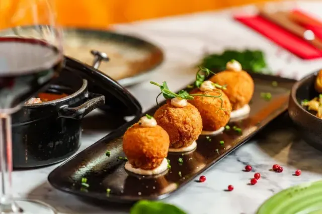 BookNoFees: Restorāns – Felisa Tapas Bar – Budapest – „Felisa“ tapas bārs, foto 2