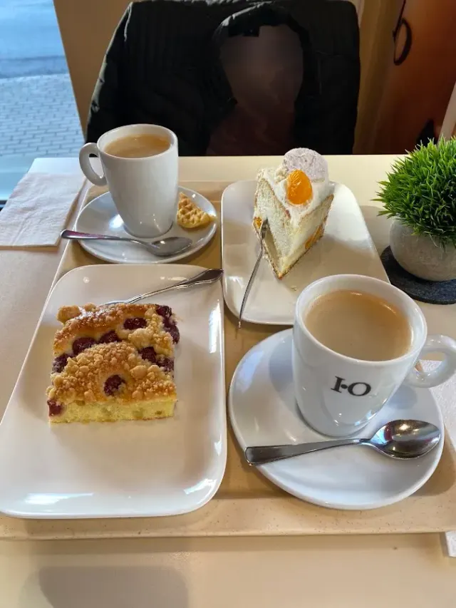 BookNoFees: Restorāns – Bäckerei Humpert – Wickede – Bäckerei Humpert, foto 2