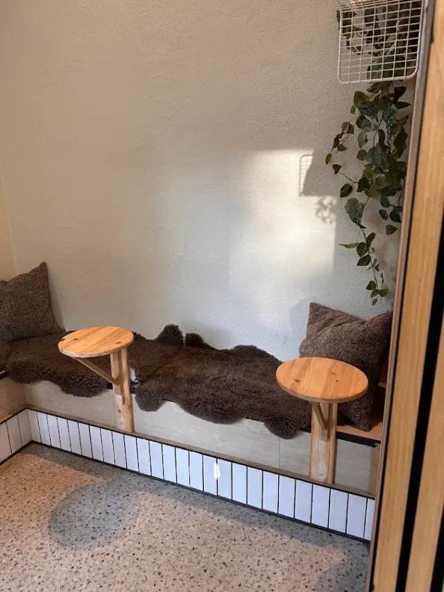 BookNoFees: Kafejnīca – Håndbakt – Oslo – Ar rokām cepts, foto 2