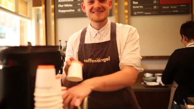BookNoFees: Kafejnīca – Coffee Angel – Dublin – Kafijas eņģelis, foto 3