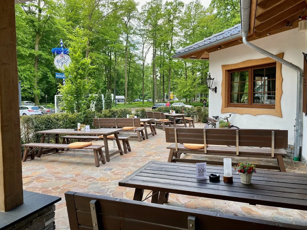 BookNoFees: Restorāns – Dorf Alm Lippstadt – Lippstadt – Alm ciems, Lippštate, foto 1