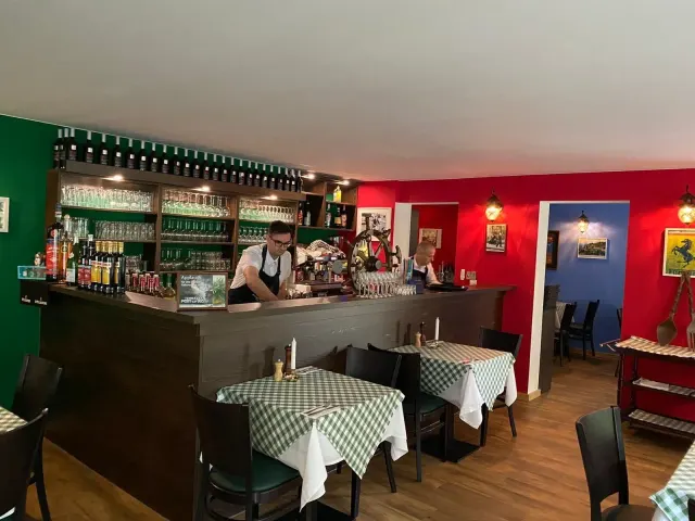 BookNoFees: Restorāns – Terrazza Portofino – Berlin – Portofino terase, foto 2
