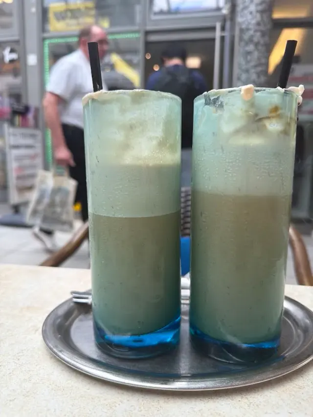BookNoFees: Restorāns – Eiscafé Amalfi – Siegen – Kafejnīca „Eiscafé Amalfi”, foto 2