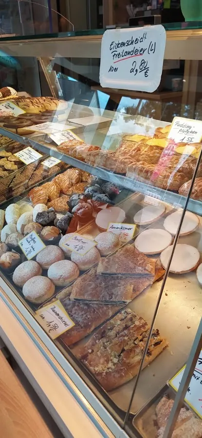 BookNoFees: Restorāns – Bäckerei Strunk – Waltrop – Maizes ceptuve „Strunk“, foto 2