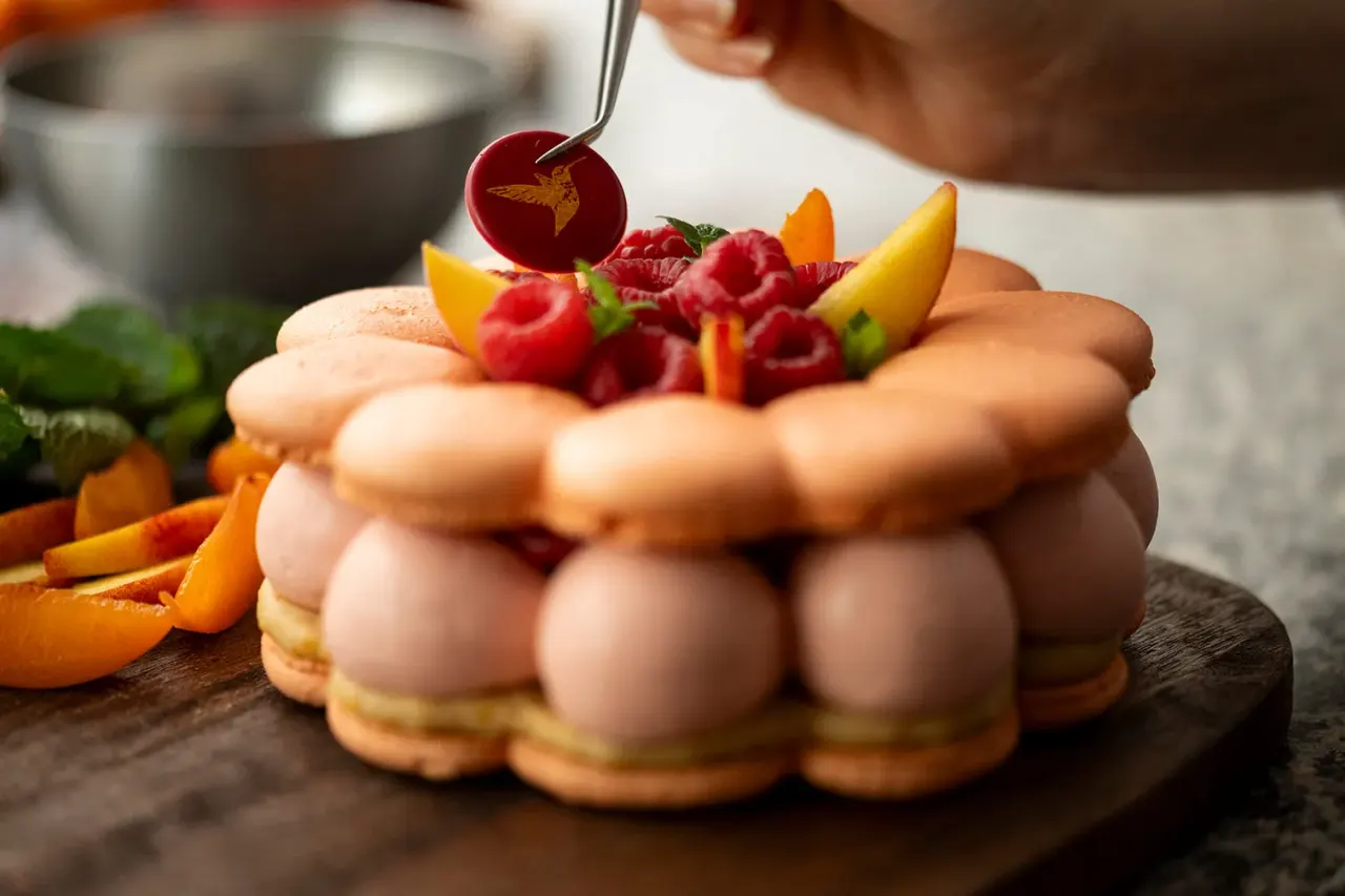 BookNoFees: Kafejnīca – Chez Dodo – Budapest – Pie Dodo, foto 1