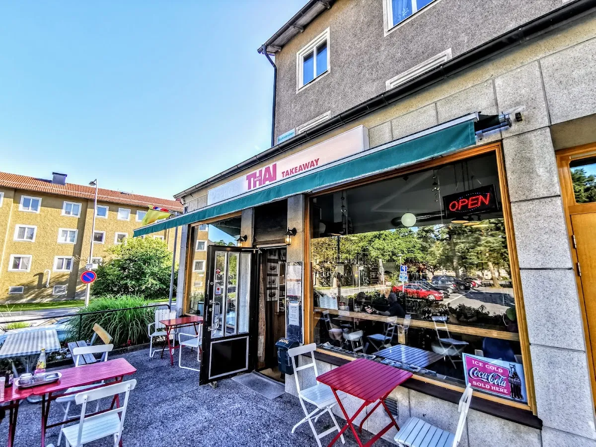 BookNoFees: Uzkodu bārs – Hökis Thai Takeaway – Stockholm – Hökis Thai ēdienu izņemšana, foto 1