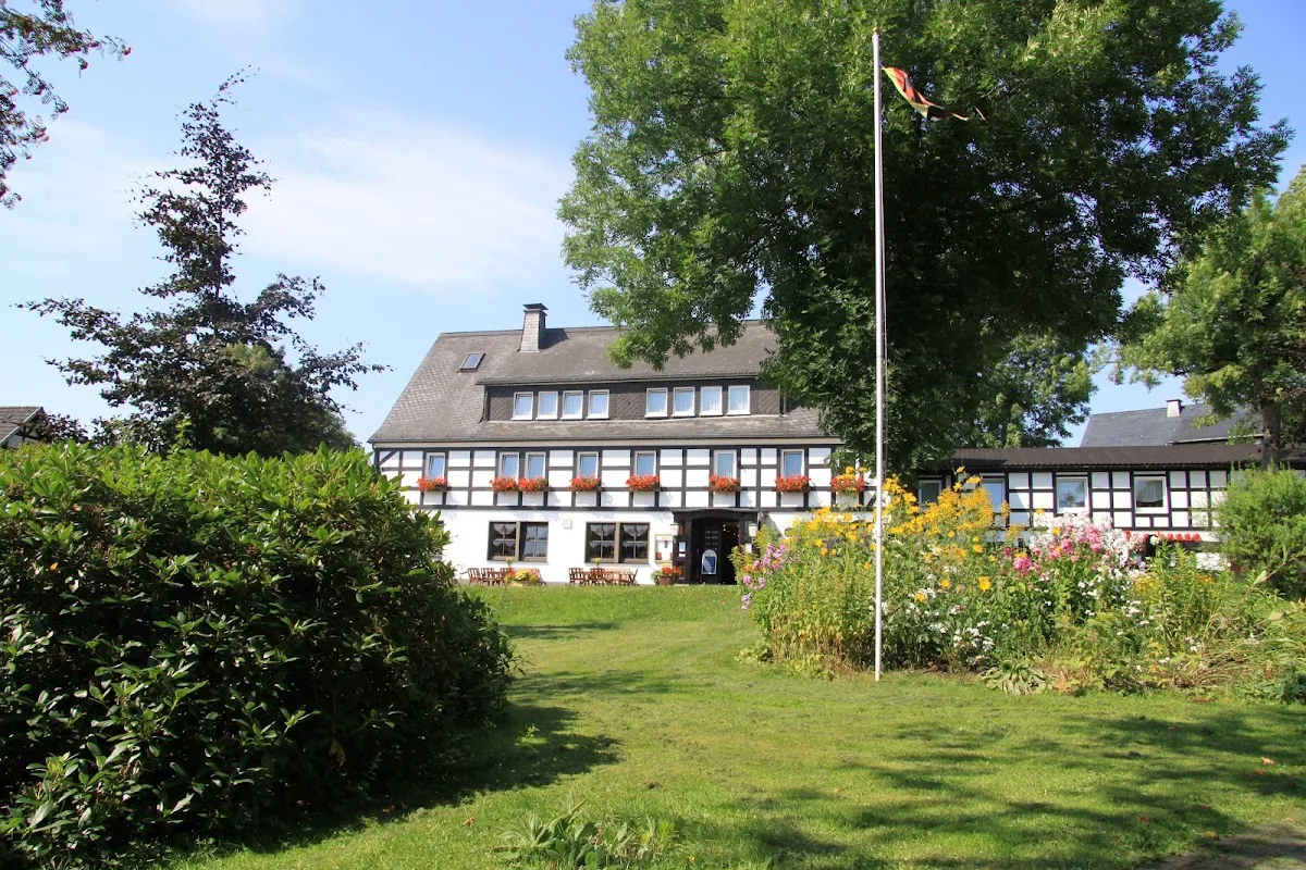 BookNoFees: Restorāns – Landgasthof Gilsbach – Winterberg – Lauku viesnīca „Gilsbach”, foto 1