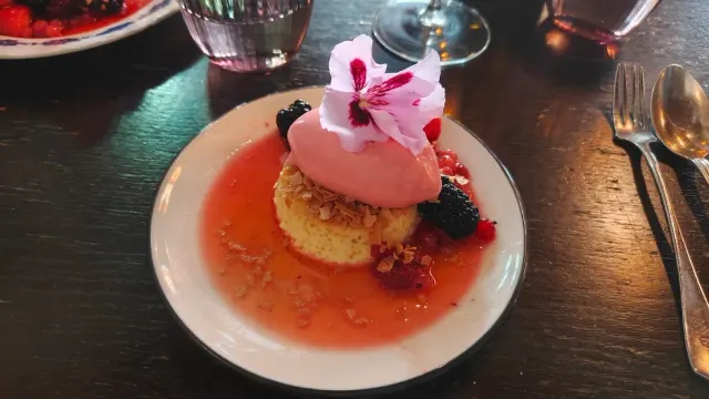 BookNoFees: Restorāns – Bistro Bardot – Helsinki – Bistro „Bardot“, foto 2