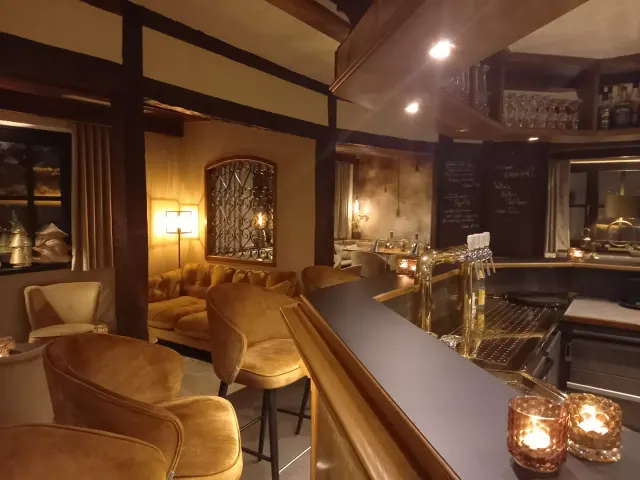 BookNoFees: Restorāns – Hotel Hennemann – Eslohe-Cobbenrode – Viesnīca „Hennemann“, foto 2