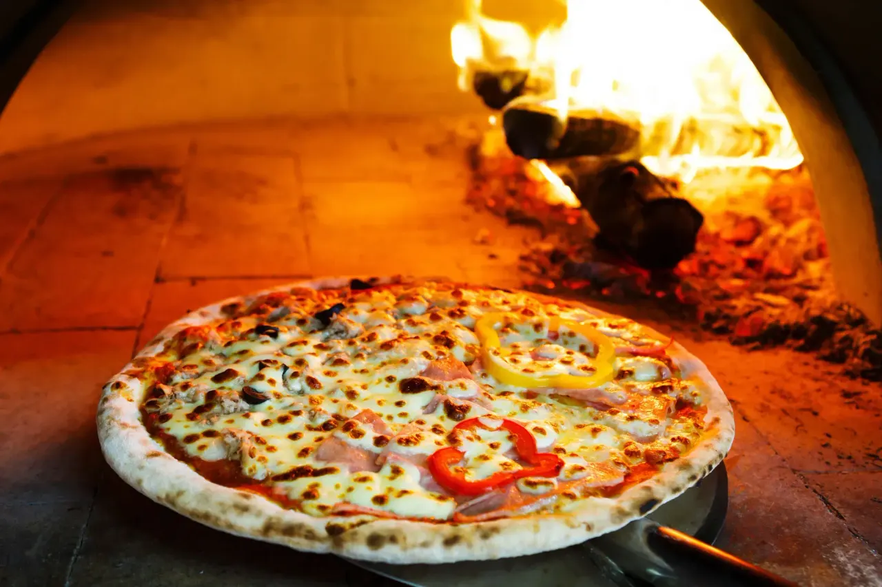 BookNoFees: Restorāns – Pizzeria Hüsten – Arnsberg-Hüsten – Picas restorāns „Hüsten“, foto 1