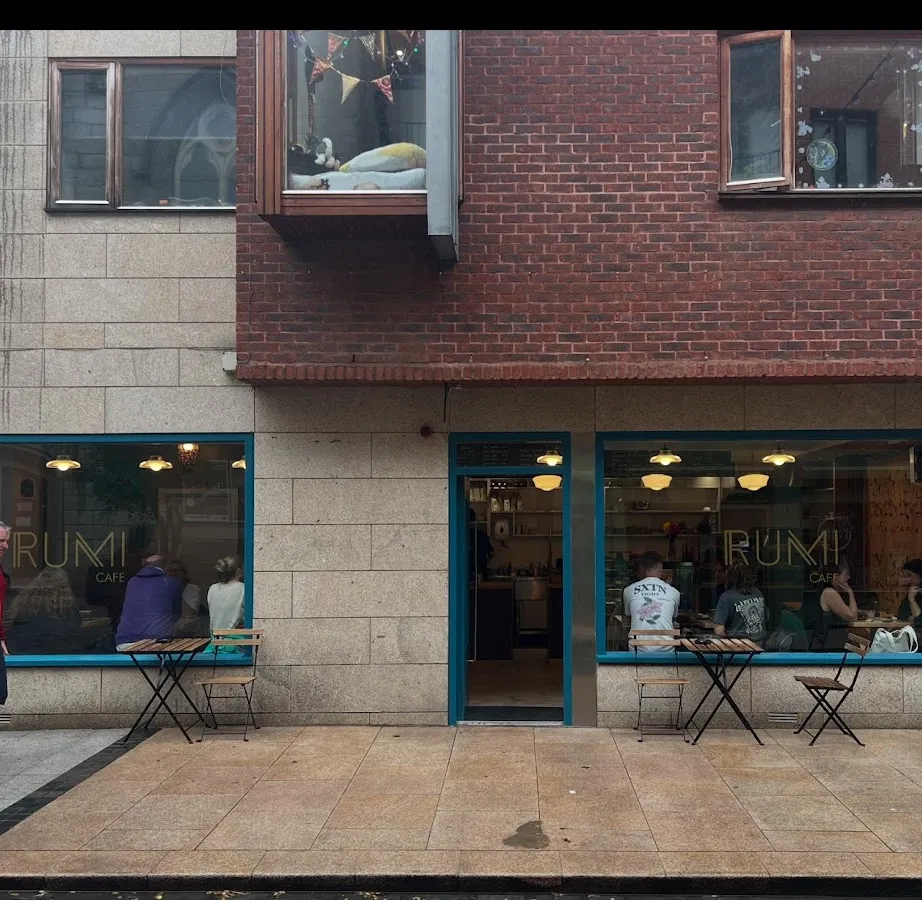 BookNoFees: Kafejnīca – Rumi Cafe – Dublin – „Rumi Cafe“, foto 1