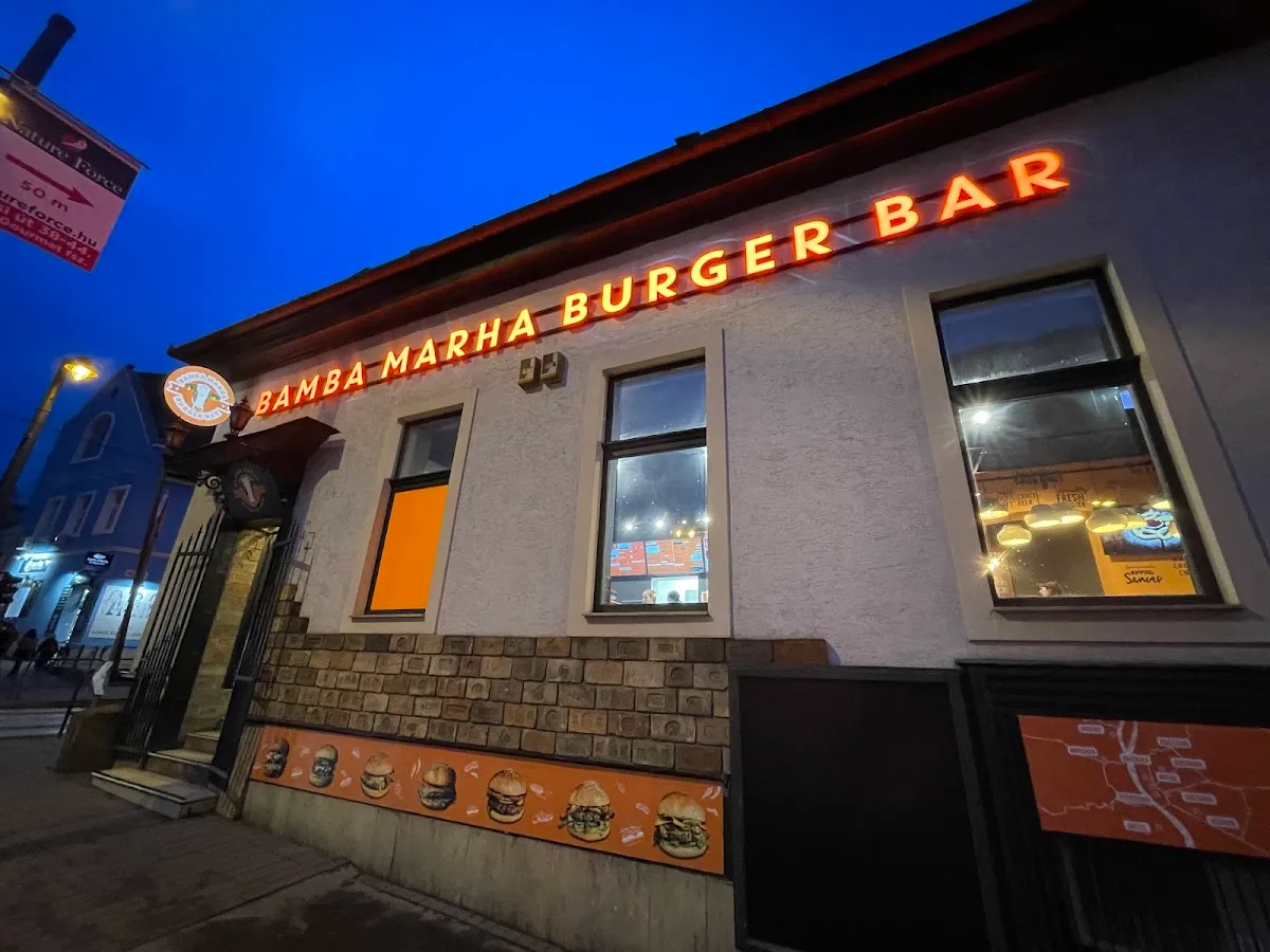 BookNoFees: Restorāns – Bamba Marha Burger Bar – Budapest – „Bamba Marha“ burgeru bārs, foto 1