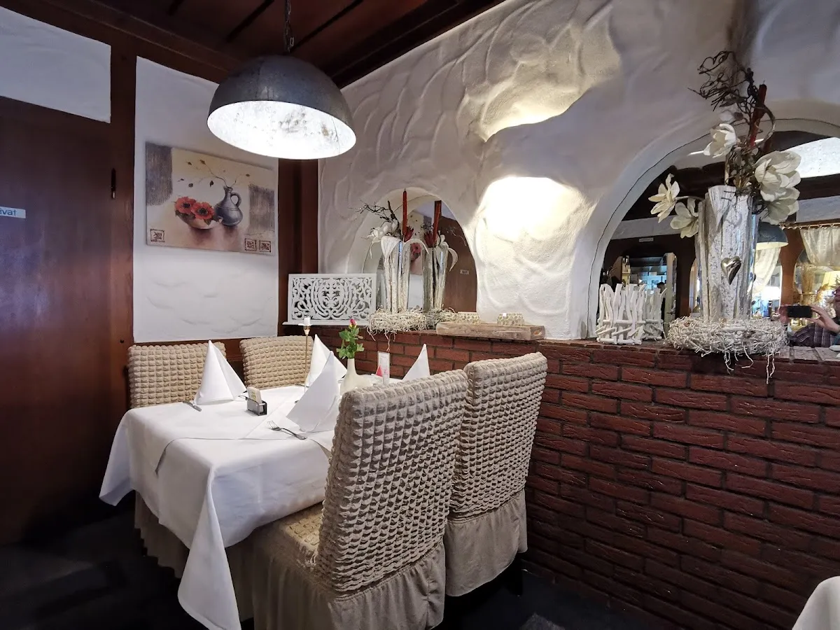 BookNoFees: Restorāns – Restaurant Wintergarten – Bochum – Restorāns „Wintergarten", foto 1