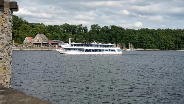 BookNoFees: Restorāns – Möhne-Pavillon – Möhnesee-Günne – Möhne paviljons, foto 3