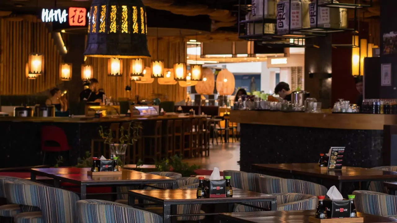 BookNoFees: Uzkodu bārs – Azia Restaurants – Warsaw – „Azia“ restorāni, foto 1