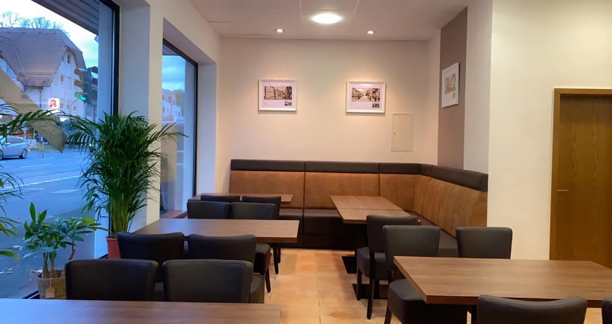 BookNoFees: Restorāns – Flecker Kebabhaus – Freudenberg – „Flecker“ kebaba restorāns, foto 1