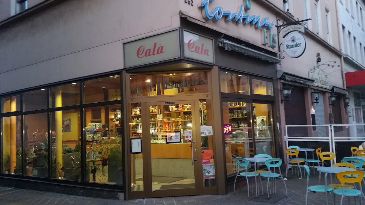 BookNoFees: Restorāns – Cortina Eiscafe – Herne – „Cortina Eiscafe“, foto 1