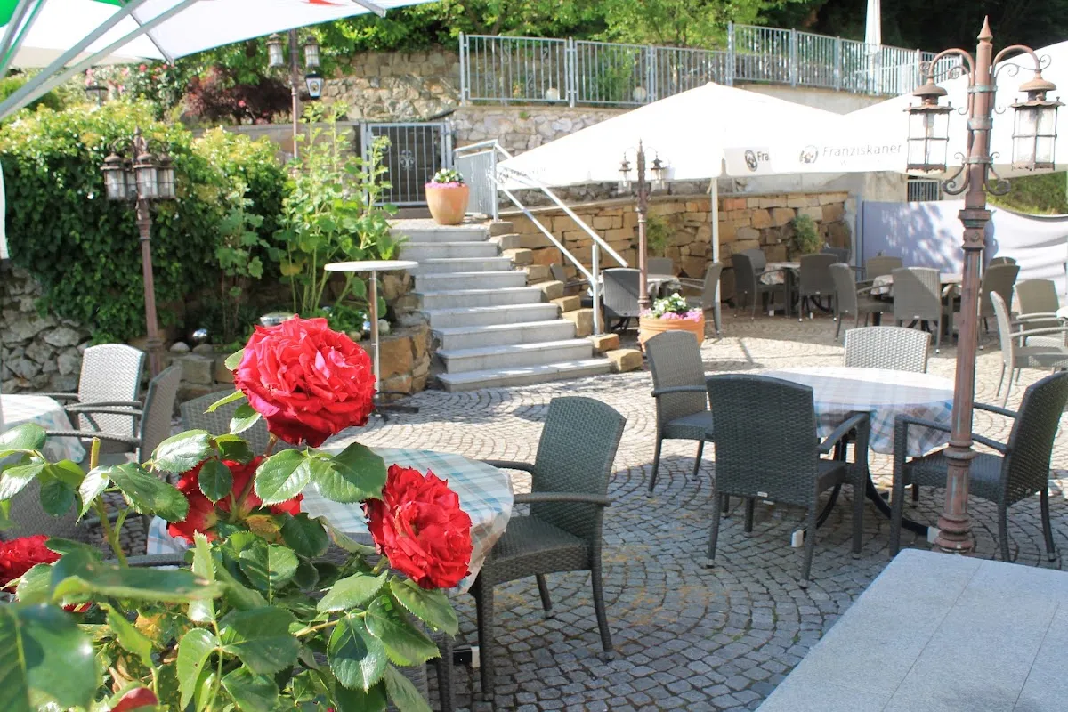 BookNoFees: Restorāns – Restaurant Hünenpforte – Hagen – Restorāns „Hünenpforte“, foto 1