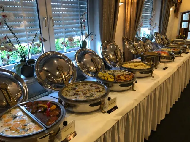 BookNoFees: Restorāns – Restaurant Hünenpforte – Hagen – Restorāns „Hünenpforte“, foto 2