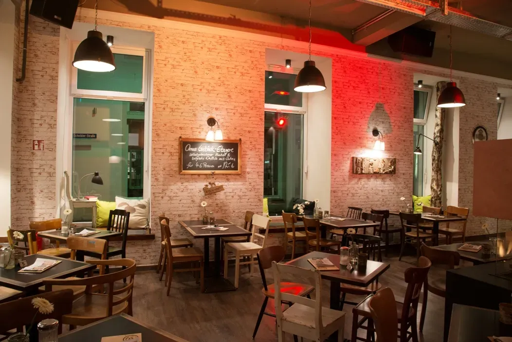 BookNoFees: Kafejnīca – Café fuchs+hase – Iserlohn – Kafejnīca „Fuchs+Hase“, foto 1